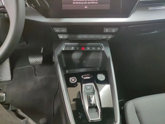 Audi A3 30 TFSI Sedan