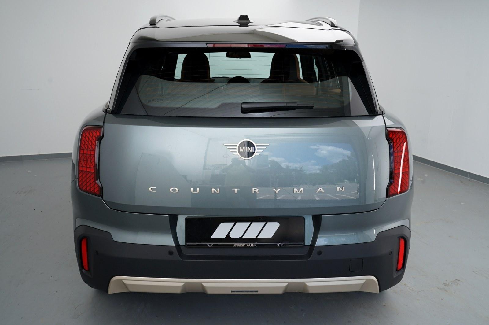 MINI Cooper C Countryman 