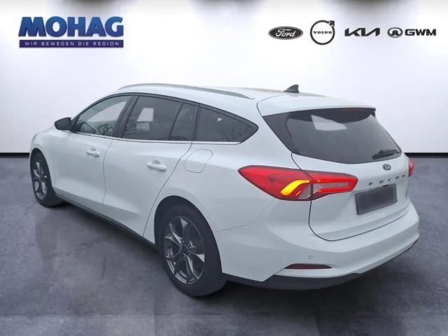 Ford Focus Titanium Wagon