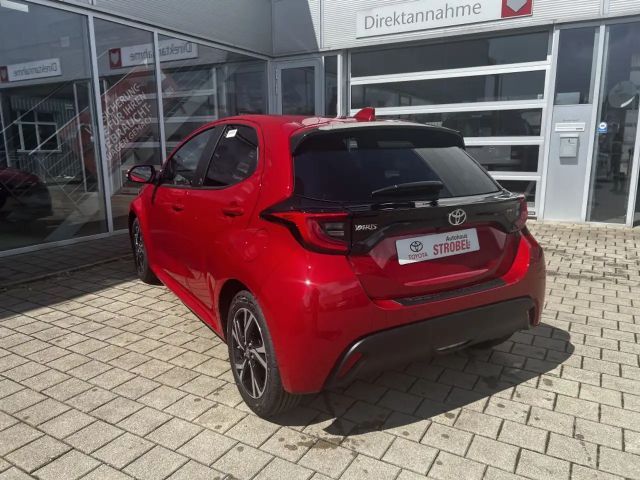 Toyota Yaris Hatchback Hybride VVT-i
