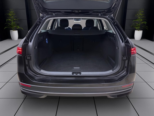 Volkswagen Passat 1.5 eTSI Business DSG