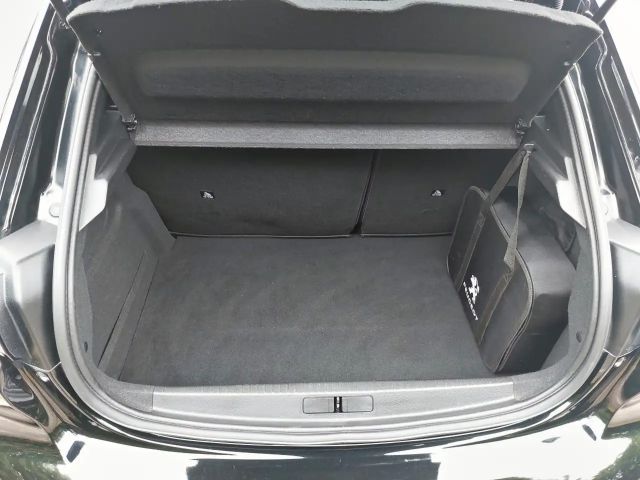 Peugeot E-208 GT-Line