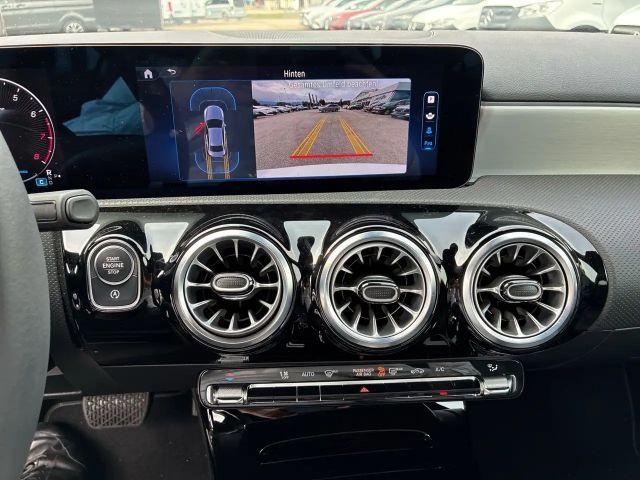 Mercedes-Benz A 180 Progressive