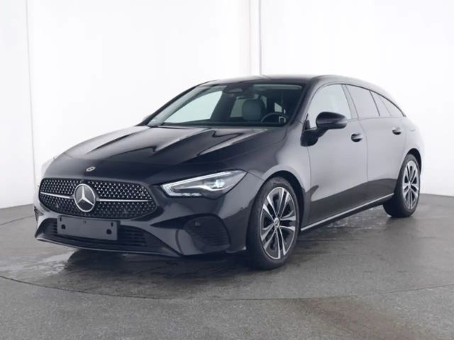 Mercedes-Benz CLA 180 Progressive