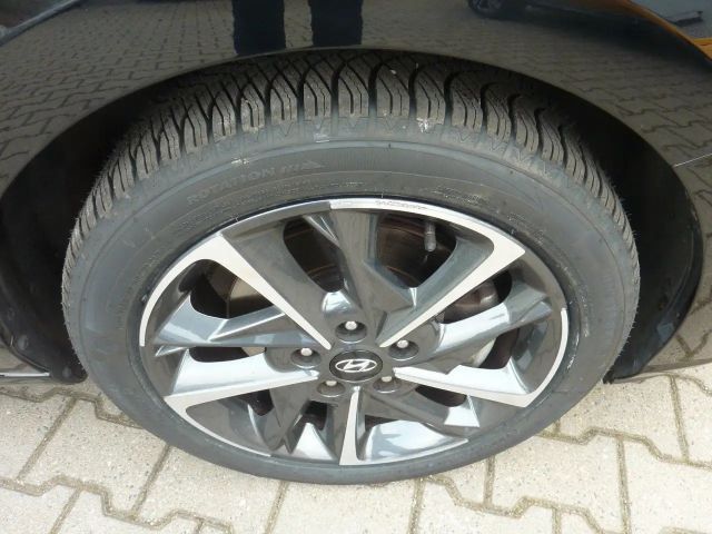 Hyundai i30 Hybrid T-GDi Trend