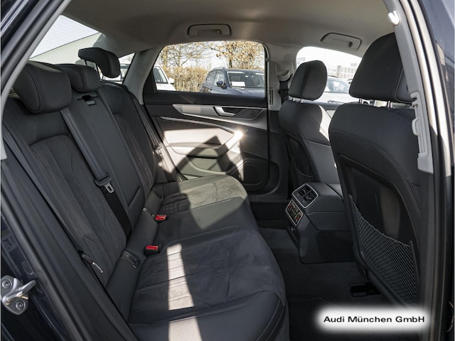 Audi A6 45 TFSI Quattro S-Tronic Sedan