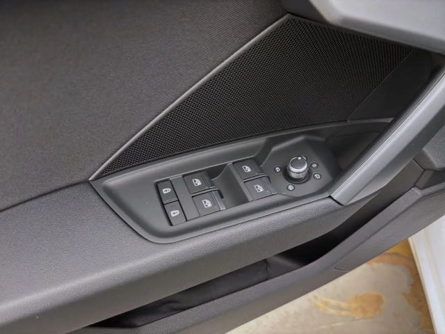 Audi A3 30 TDI Sedan