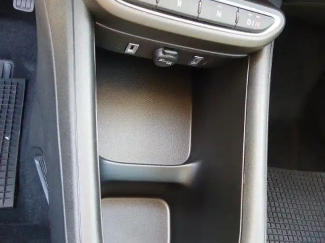 Fiat 600e Hybrid mHEV 145 6-Gang eDCT