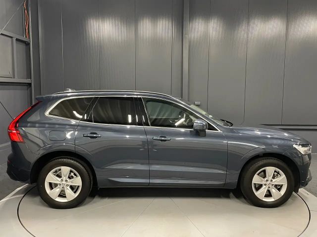 Volvo XC60 AWD Momentum