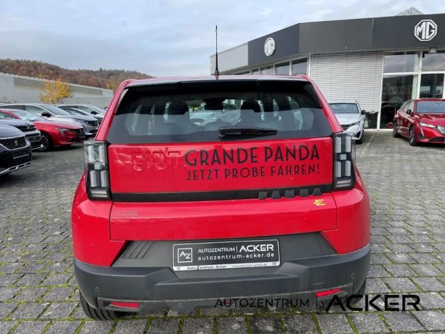 Fiat Grande Panda E RED
