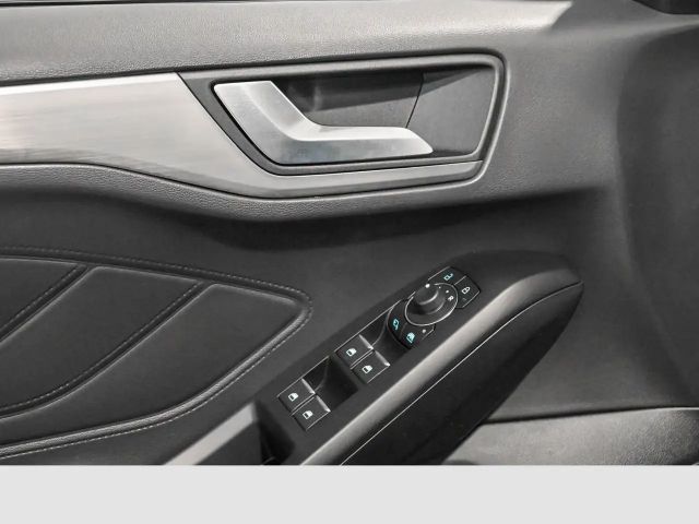 Ford Focus Titanium Wagon