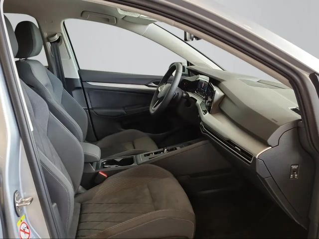 Volkswagen Golf DSG Life Variant