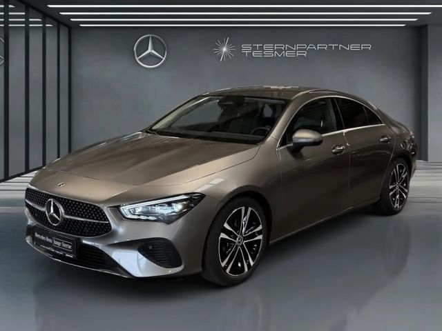 Mercedes-Benz CLA 200 CLA 200 d Coupé