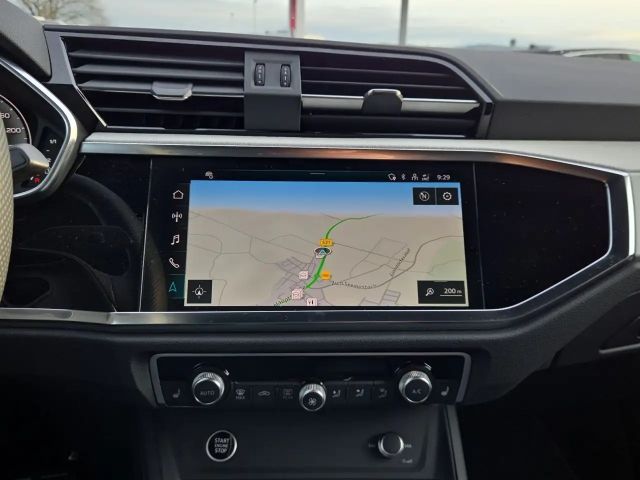 Audi Q3 35 TFSI S-Line