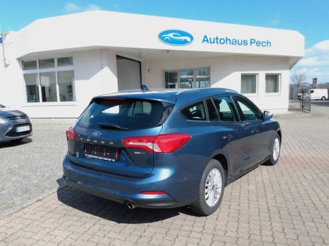 Ford Focus Titanium Wagon