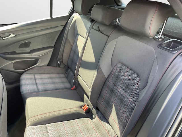 Volkswagen Golf 2.0 TSI DSG GTI Style