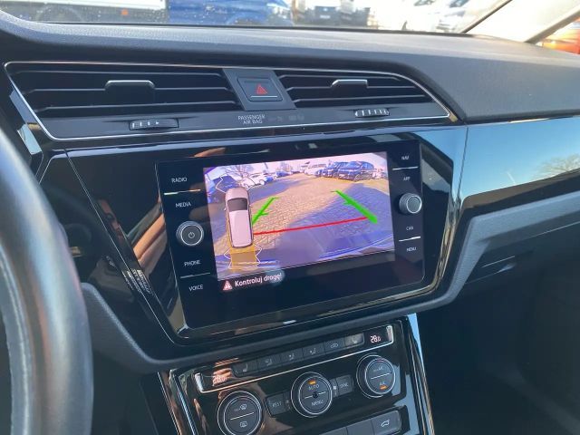 Volkswagen Touran 1.5 TSI DSG Highline