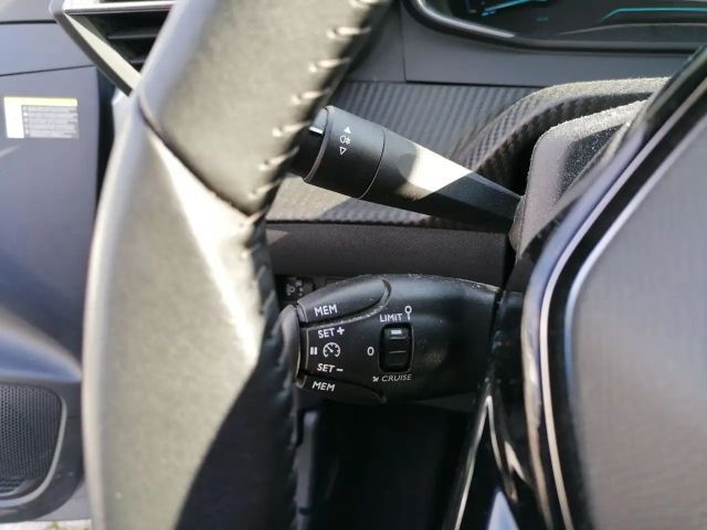 Peugeot E-208 Active Pack