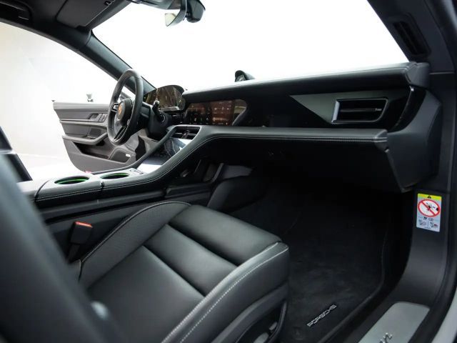 Porsche Taycan Sport Turismo