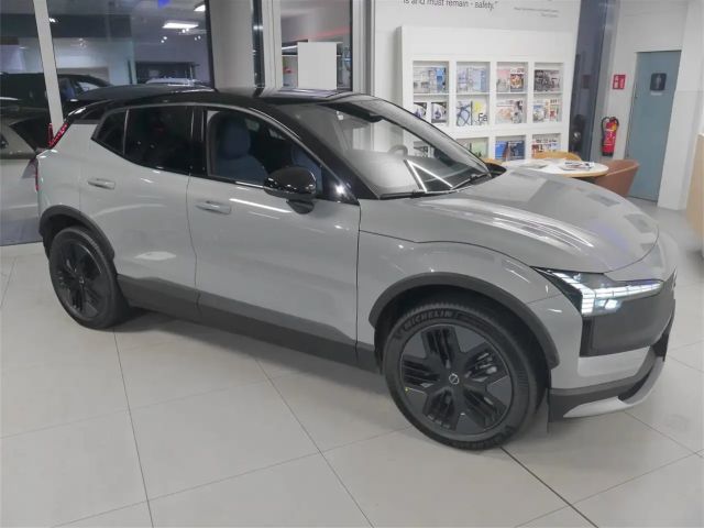 Volvo EX30 Performance Twin motor Ultra