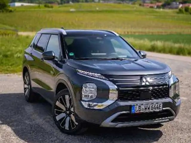 Mitsubishi Outlander PHEV