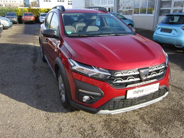 Dacia Sandero Essential Stepway TCe 90