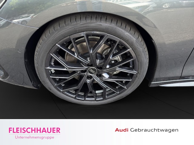 Audi A6 Avant Quattro S-Tronic