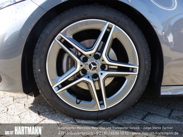 Mercedes-Benz A 180 AMG Line