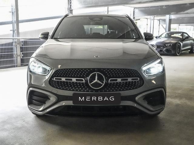 Mercedes-Benz GLA 180 