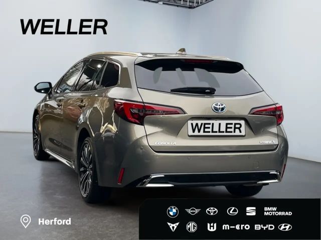 Toyota Corolla Hybride Team D