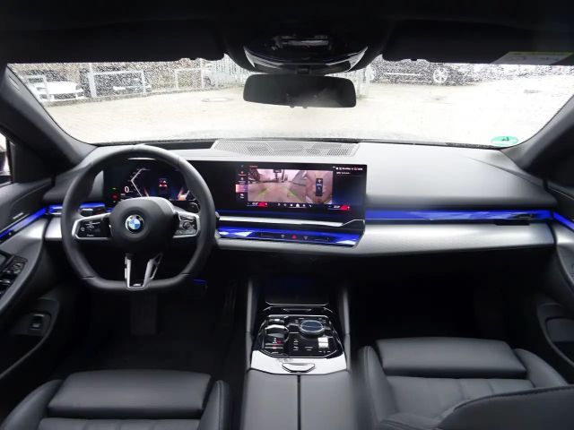 BMW 520 520d M-Sport Touring xDrive