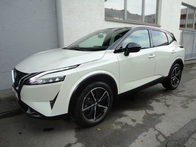 Nissan Qashqai DIG-T Tekna