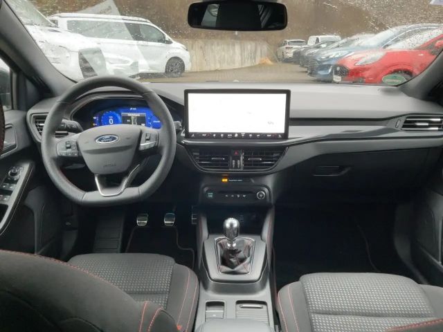 Ford Focus ST Line