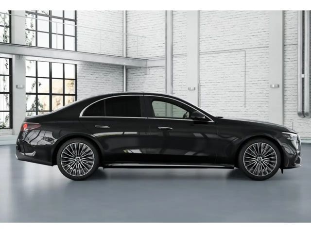 Mercedes-Benz E 220 AMG Line E 220 d Sedan
