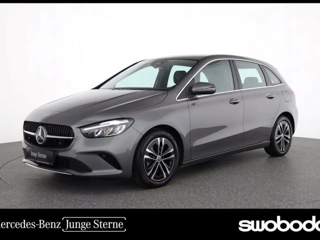 Mercedes-Benz B 180 Progressive Sedan Urban