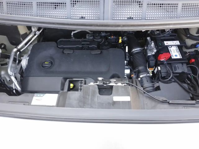 Opel Zafira Life Kombi 9-Sitzer