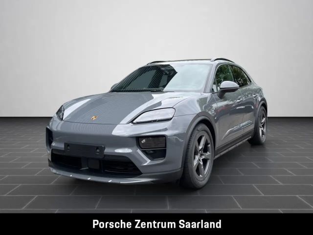 Porsche Macan 4