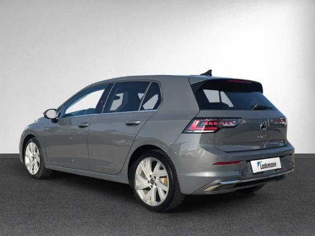 Volkswagen Golf 1.5 TSI Golf VIII IQ.Drive Style