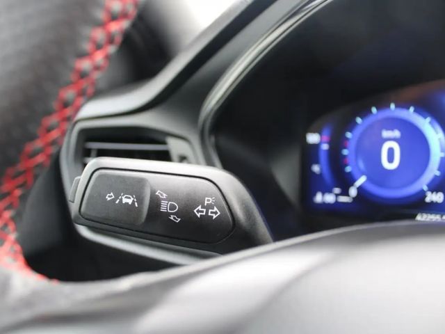 Ford Focus ST Line Wagon