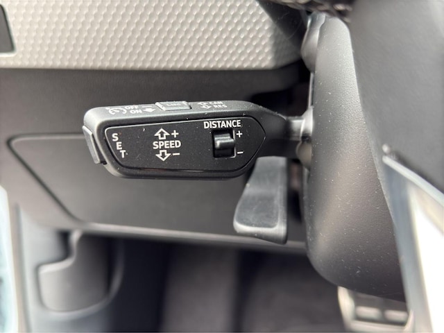 Audi A1 30 TFSI Allstreet S-Tronic