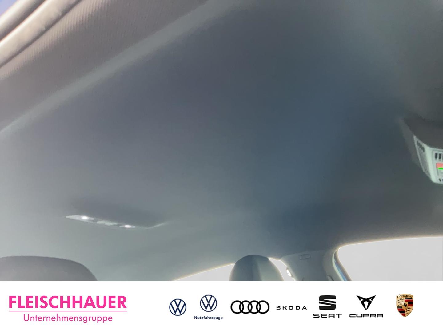 Volkswagen Polo 1.0 TSI DSG R-Line