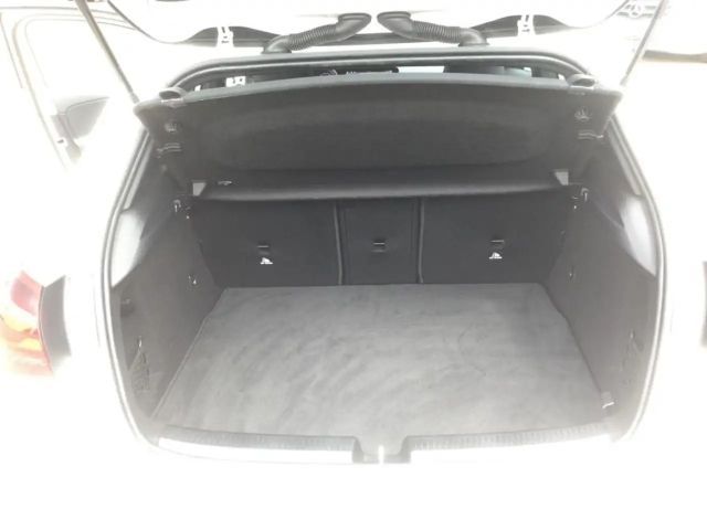 Mercedes-Benz A 220 4MATIC Progressive