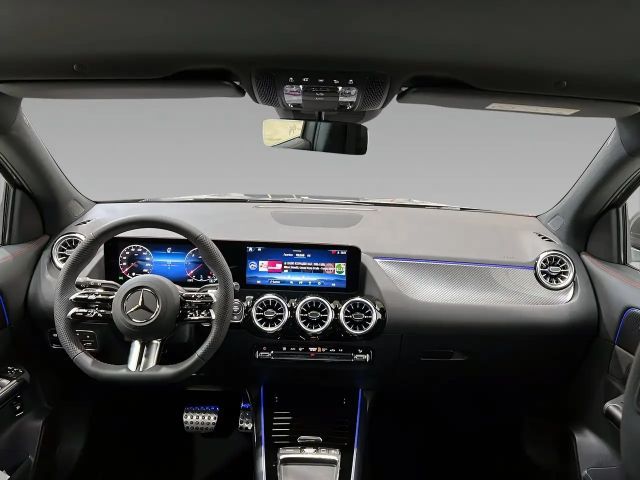 Mercedes-Benz GLA 200 AMG Line GLA 200 d