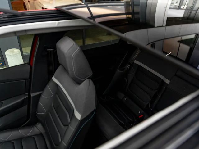 Citroën C4 eC4 | 136pk | Camera | Dodehoek | Pano | Parkee...