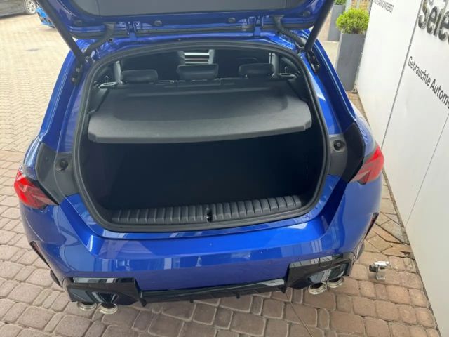 BMW 135 Sedan xDrive