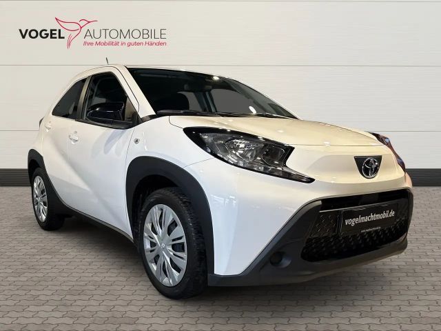 Toyota Aygo X 1.0 VVT-i Hatchback Play