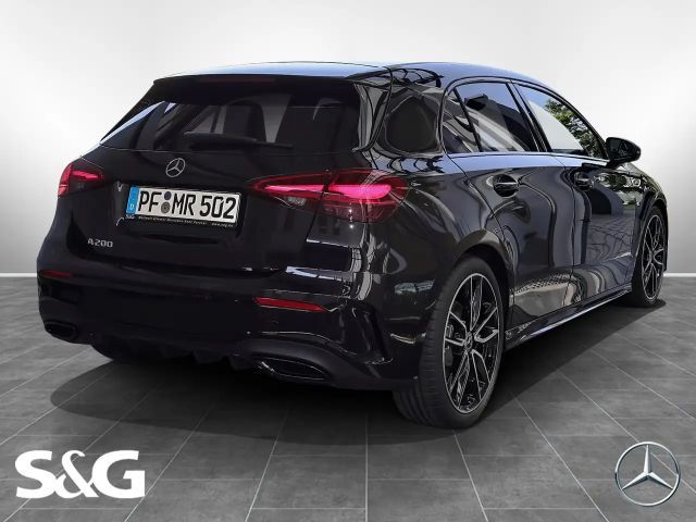 Mercedes-Benz A 200 AMG Line