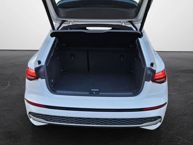 Audi A3 30 TFSI S-Tronic Sedan Sportback