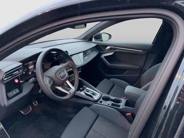 Audi A3 30 TFSI S-Line S-Tronic Sportback