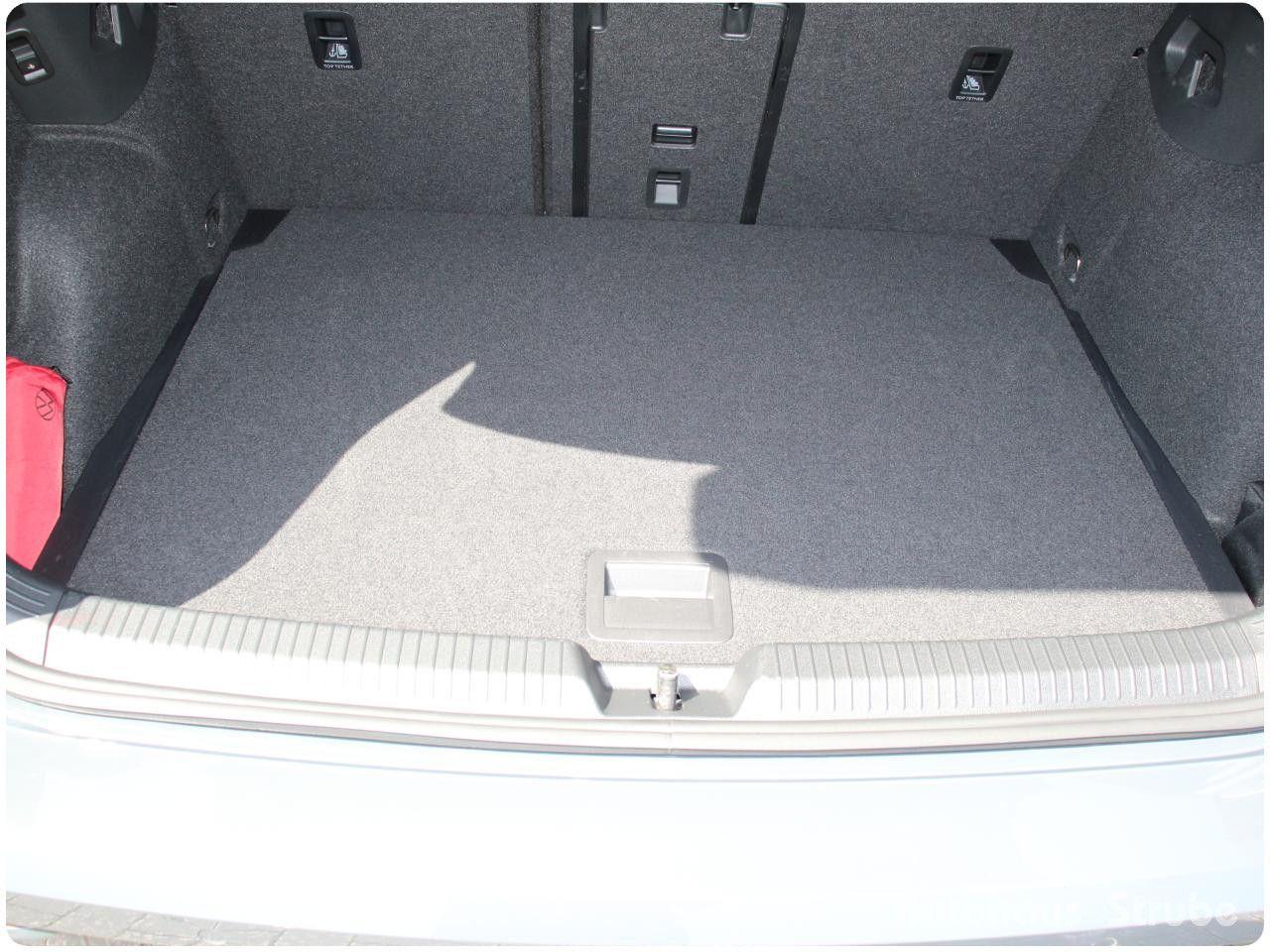 Volkswagen Golf 1.5 TSI Golf VIII Plus